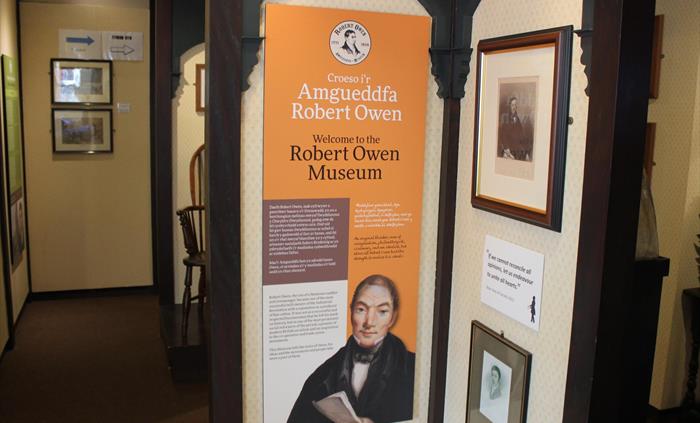 Welcome to the Robert Owen Museum with new information panels - fully bi-lingual. Visit museum weekdays 11am - 3pm. Project made possible by WG invest